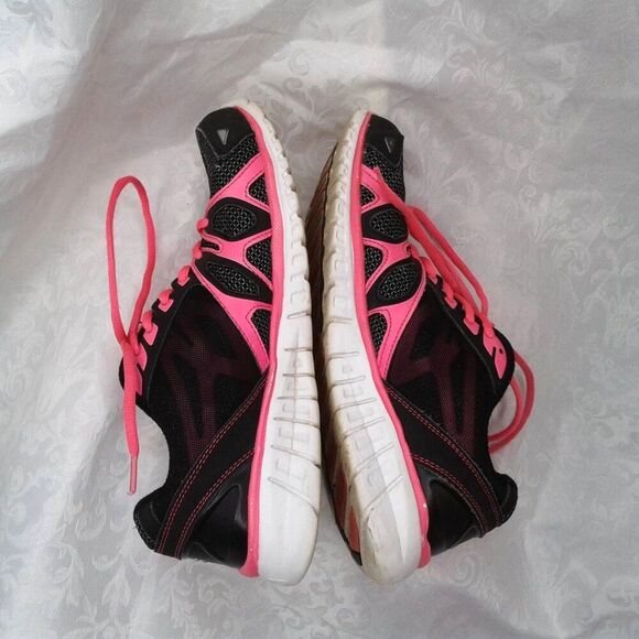 Fila Womens LIGHTWEIGHT Athletic Running Shoes Sneakers Black/Neon Pink Size 9.5 - Picture 7 of 10